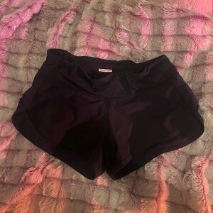 lululemon speed up shorts FREE SHIPPING !!